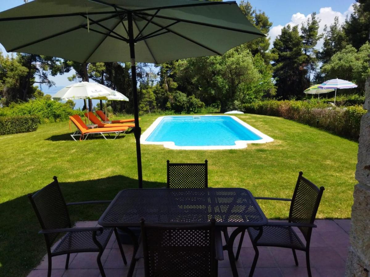 Stone Made Private Pool Villas Kriopigi Bagian luar foto